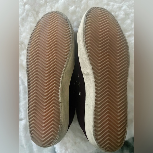 Ltd Edition Golden Goose Superstars - Picture 9 of 14